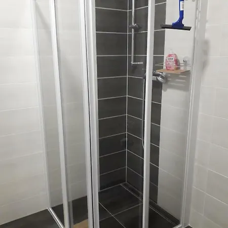 Апартаменты Apartman Edita - Byt S Terasou A Parkovacim Stanim, Topolova, *